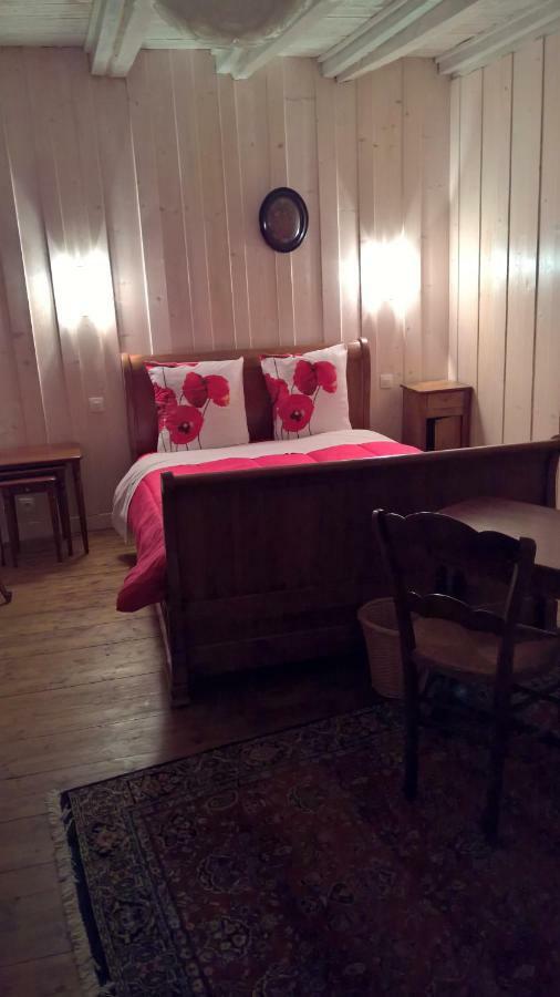 Chambre D Hote 1873 Frasne Dış mekan fotoğraf